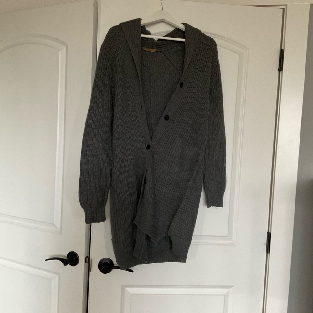 Aritzia cardigan